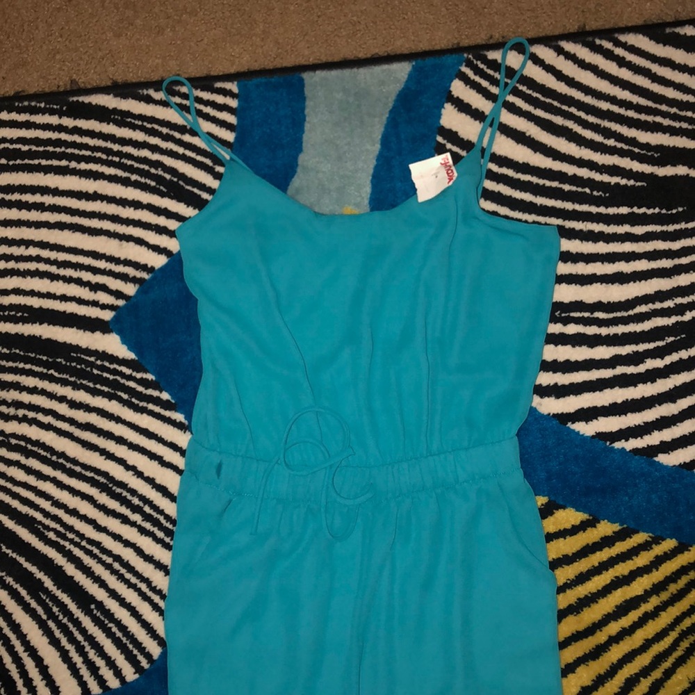 Spaghetti Strap Romper... - Picture 3 of 5